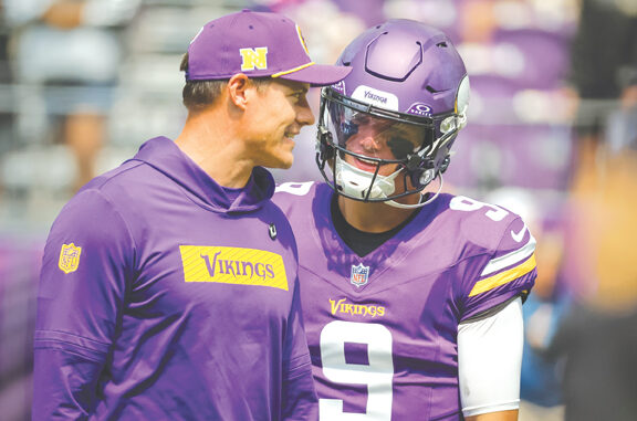 Raiders Vikings Football