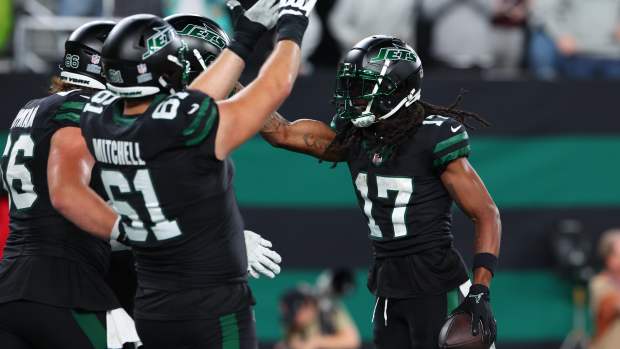 adams-jets-td