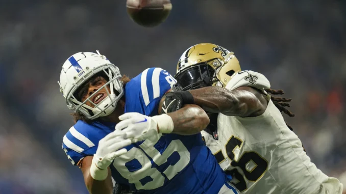 71373546007-1029-coltssaints-jrw-014