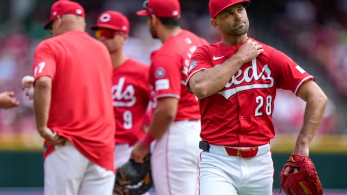 84276516007-061925-reds-twins-15