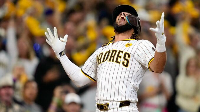 Padres_Fernando_Tatis_Jr_homerun_AP_Ashley_Landis_2024_Dodgers